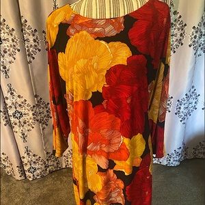 Gorgeous floral Tommy Hilfiger dress.